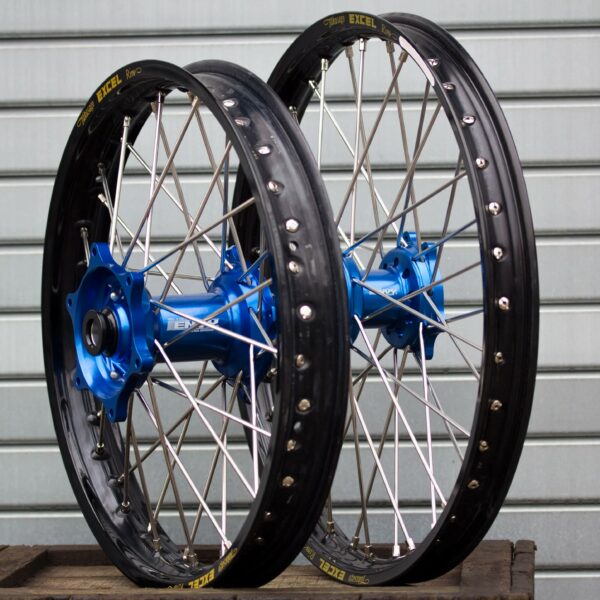 Honda CR250R Wheel Set - Image 18